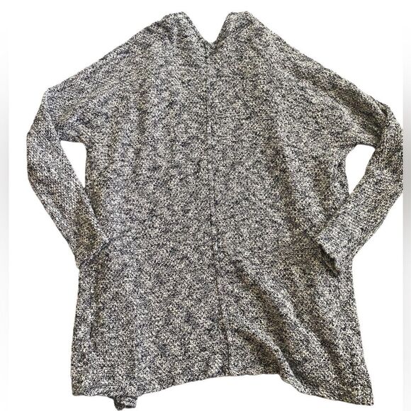 American Eagle Marled Black and White Open-Front Drapey Cardigan - Picture 7 of 7